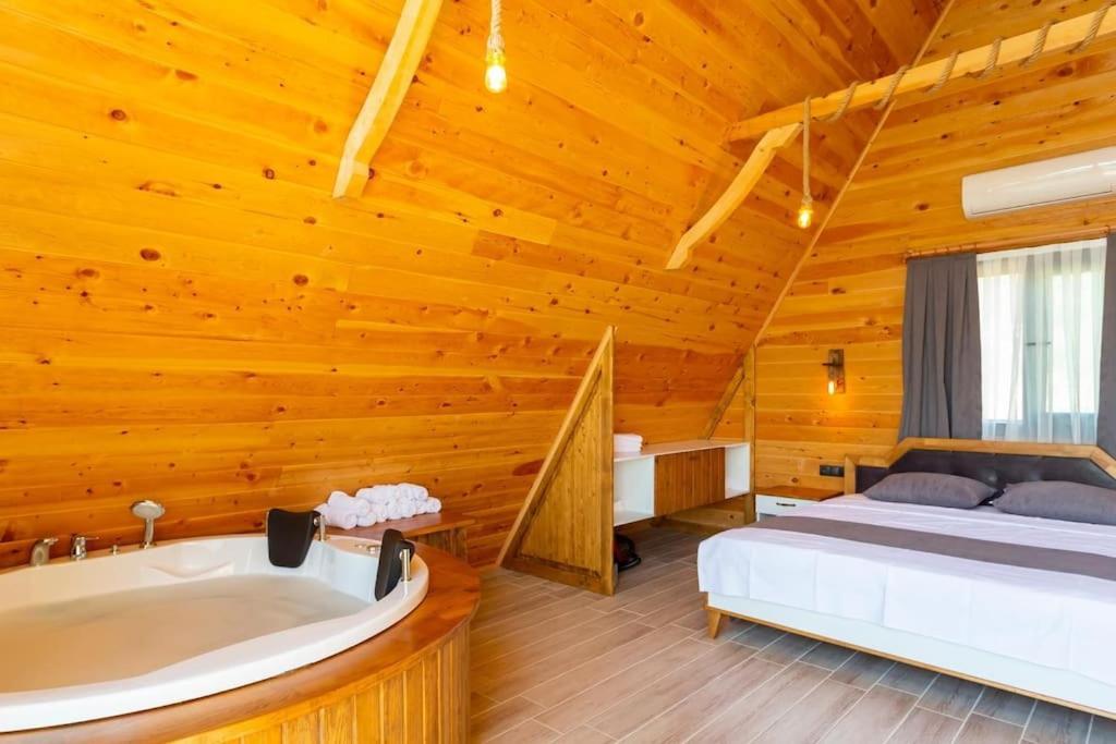Villa Zeytin Havuzlu Jakuzili Фетхие Экстерьер фото